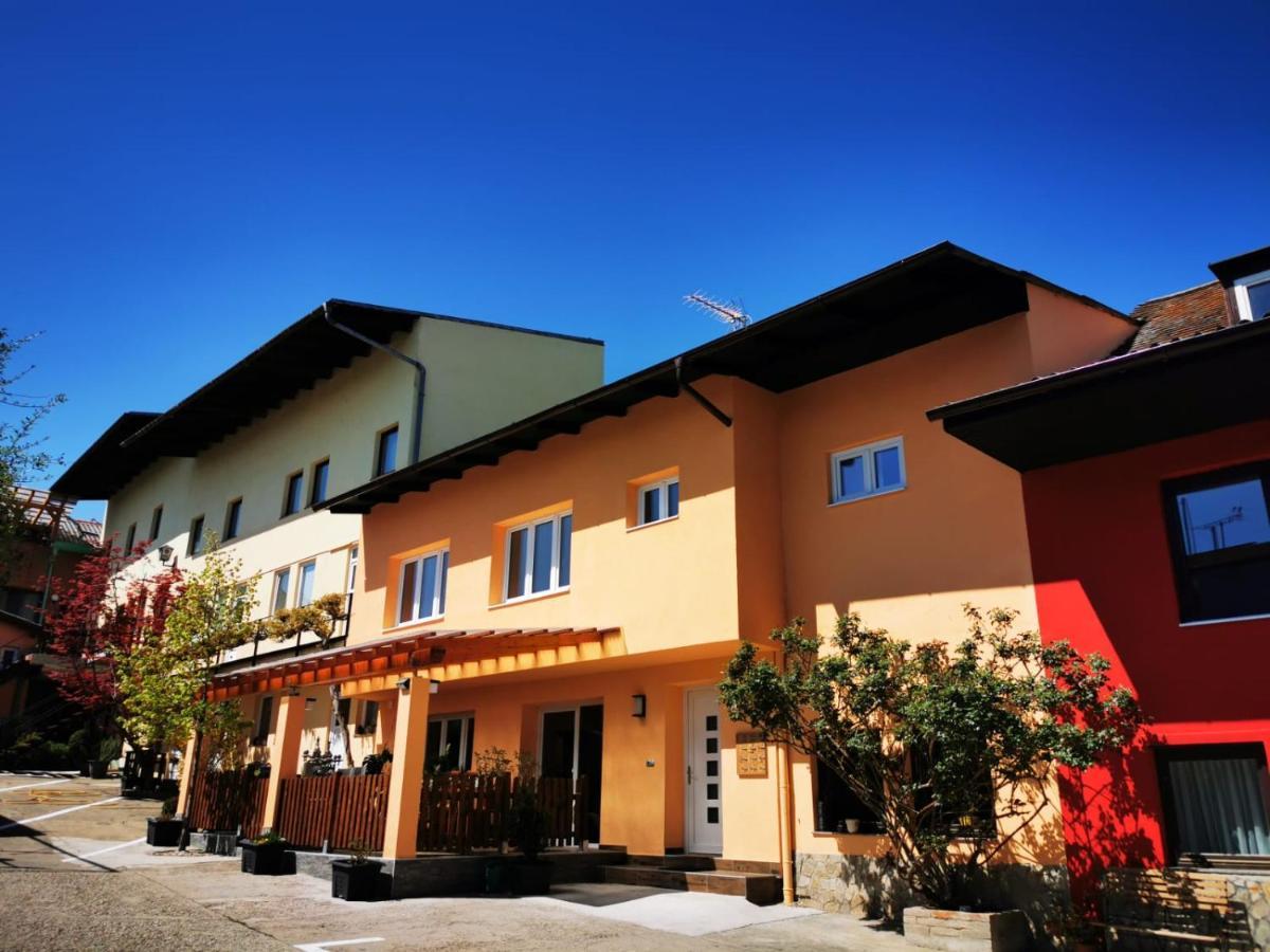 Hotel Goldene Krone ミステルバッハ エクステリア 写真