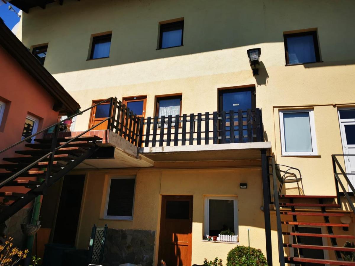 Hotel Goldene Krone ミステルバッハ エクステリア 写真