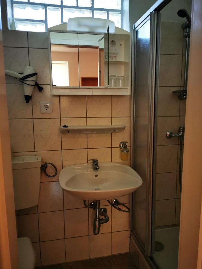 Hotel Goldene Krone ミステルバッハ エクステリア 写真